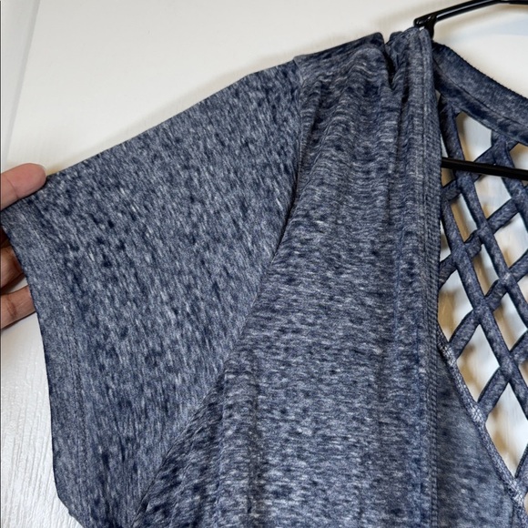 Maurices Heather Blue Open Cardigan Crisscross Back Neck Size 2/2X NWT #5813 - Picture 2 of 5